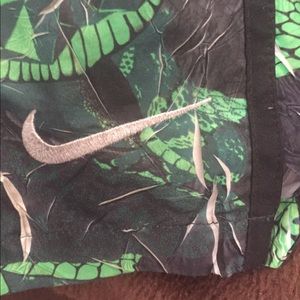 Nike Kobe Bryant Shorts size Medium NWOT